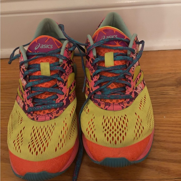 Women’s asics - Picture 3 of 7